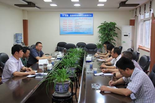 工程局對(duì)新任中層干部開展任職集中談話 