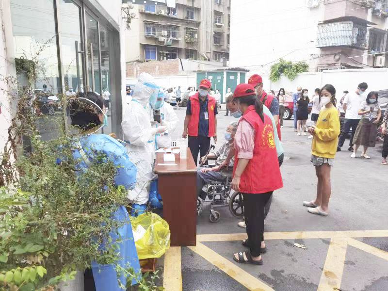 助力疫情防控，工程局公司干部職工在行動
